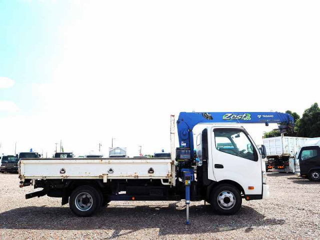 日野 デュトロ 小型 クレーン付き TKG-XZU710M(93040) 6枚目