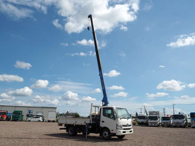 日野 デュトロ 小型 クレーン付き TKG-XZU710M(93040) 13枚目