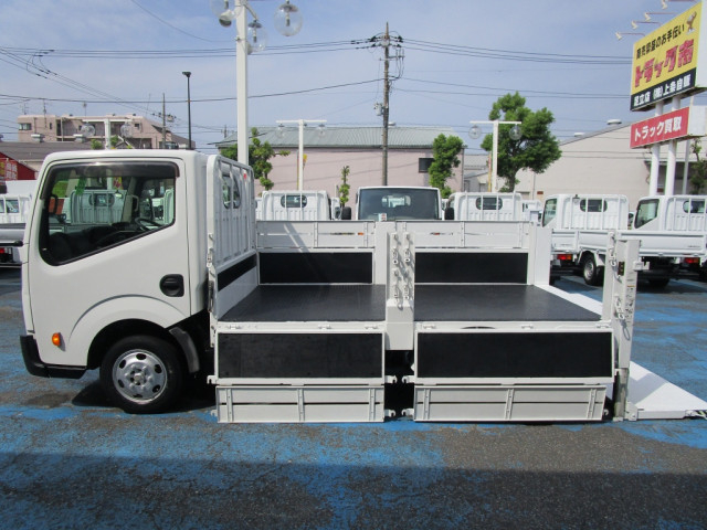 日産自動車 アトラス 小型 平ボディ CBF-SQ2F24(93041) 15枚目