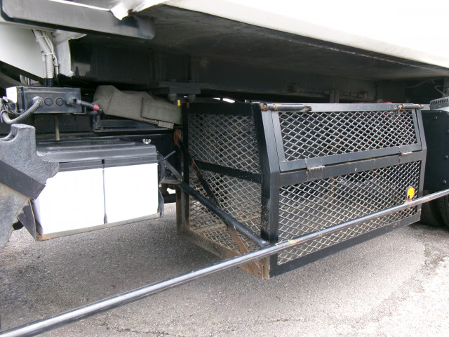 マツダ タイタン 小型 塵芥車（プレス式） SKG-LPR85YN(110294) 26枚目