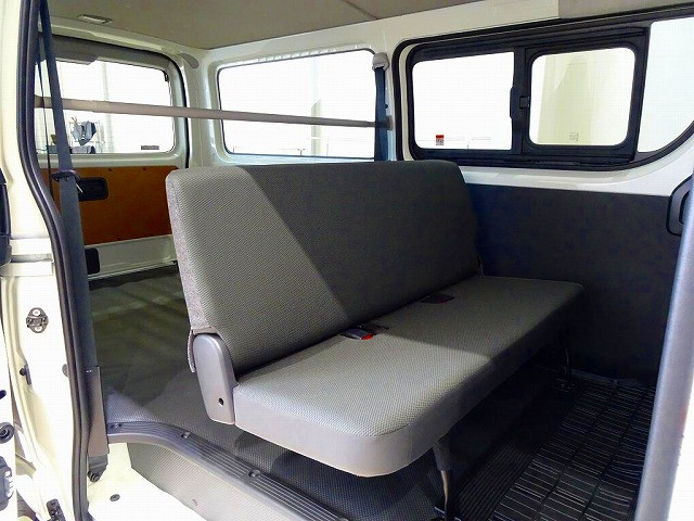 トヨタ ハイエース 小型 アルミバン 3DF-GDH206V(93071) 23枚目
