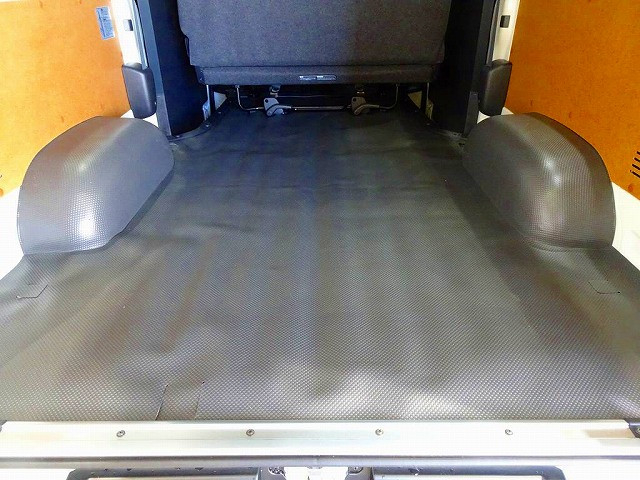 トヨタ ハイエース 小型 アルミバン 3DF-GDH206V(93071) 30枚目