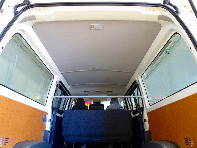 トヨタ ハイエース 小型 アルミバン 3DF-GDH206V(93071) 31枚目