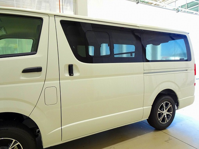 トヨタ ハイエース 小型 アルミバン 3DF-GDH206V(93071) 35枚目
