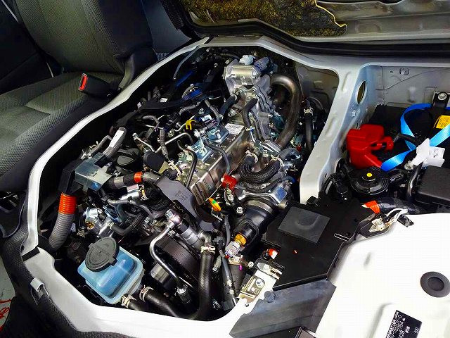 トヨタ ハイエース 小型 アルミバン 3DF-GDH206V(93071) 38枚目
