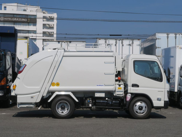 三菱ふそう キャンター 小型 塵芥車（プレス式） 2RG-FEAV0(93072) 4枚目