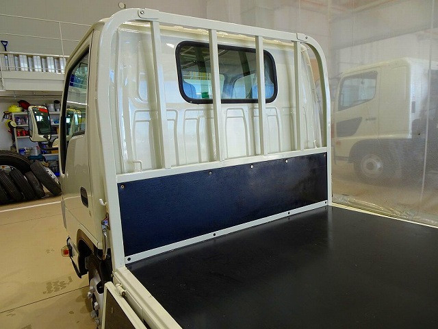 いすゞ エルフ 小型 平ボディ TPG-NJR85A(93083) 22枚目