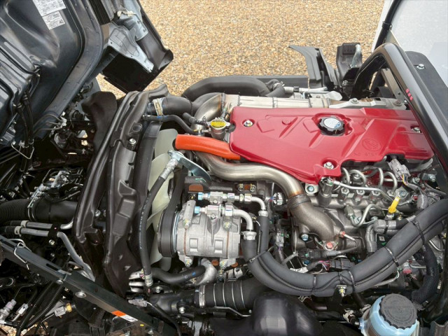 日野 デュトロ 小型 冷凍冷蔵バン 2KG-XZC605M(93102) 19枚目