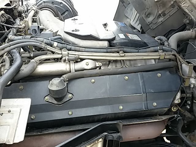 UDトラックス（日産） ビッグサム 大型 トラクタ KL-CW632GHT(8803) 33枚目