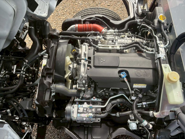 三菱ふそう キャンター 小型 冷凍冷蔵バン 2RG-FBA20(93242) 19枚目