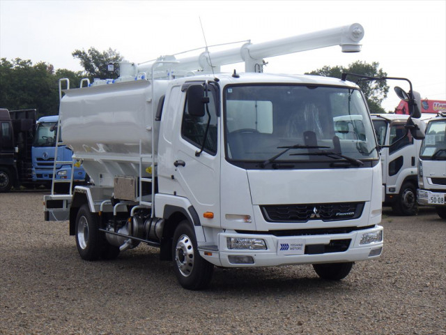 三菱ふそう ファイター 中型 バルク車 2KG-FK62F(93306) 2枚目