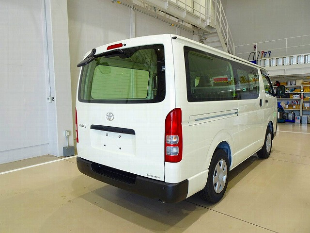 トヨタ ハイエース 小型 アルミバン 3DF-GDH206V(93307) 3枚目