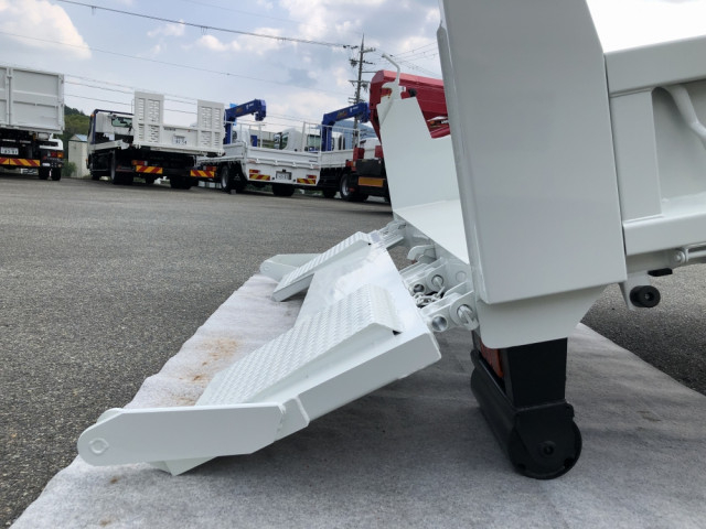三菱ふそう キャンター 小型 土砂ダンプ 2PG-FEBM0(93308) 19枚目