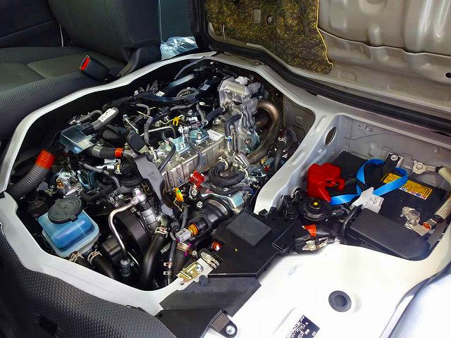トヨタ ハイエース 小型 アルミバン 3DF-GDH206V(93307) 36枚目