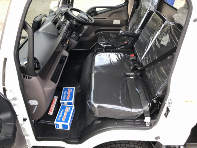 三菱ふそう キャンター 小型 車載専用車 2PG-FEB90(93309) 36枚目