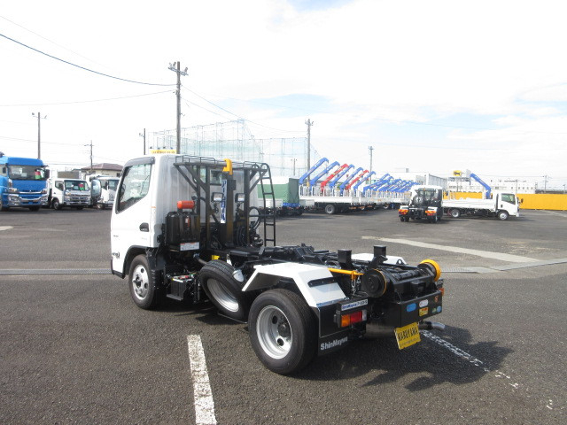三菱ふそう キャンター 小型 コンテナ専用車 2RG-FBAV0(93335) 3枚目