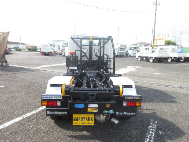 三菱ふそう キャンター 小型 コンテナ専用車 2RG-FBAV0(93335) 7枚目