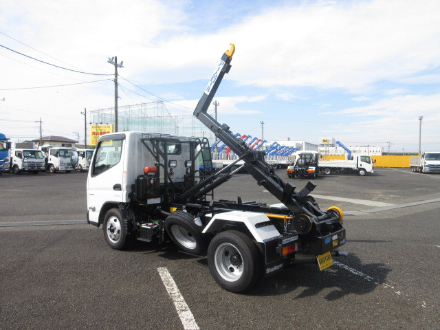 三菱ふそう キャンター 小型 コンテナ専用車 2RG-FBAV0(93335) 9枚目