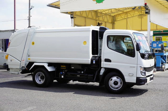 三菱ふそう キャンター 小型 塵芥車（プレス式） 2RG-FEAV0(93344) 6枚目