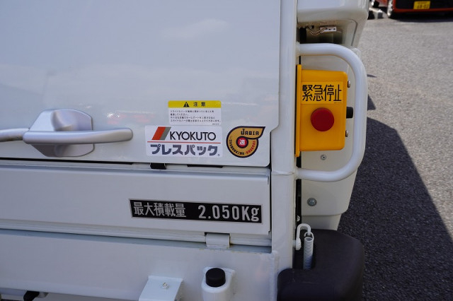 三菱ふそう キャンター 小型 塵芥車（プレス式） 2RG-FEAV0(93344) 20枚目