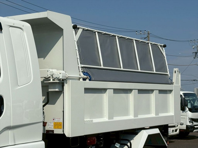 三菱ふそう ファイター 増トン 土砂ダンプ 2KG-FK62FZ(93349) 6枚目