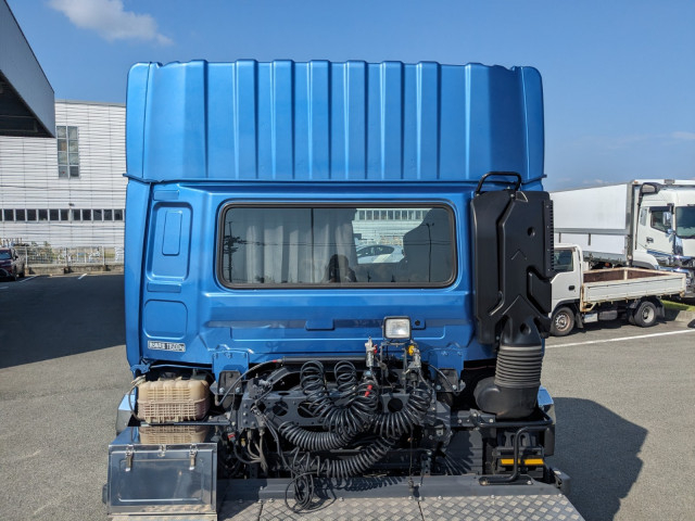 UDトラックス（日産） クオン 大型 トラクタ（シングル） 2RG-GK5DAB(93355) 17枚目