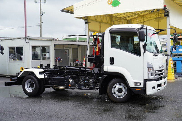 いすゞ フォワード 中型 コンテナ専用車 2RG-FRR90S2(93358) 6枚目