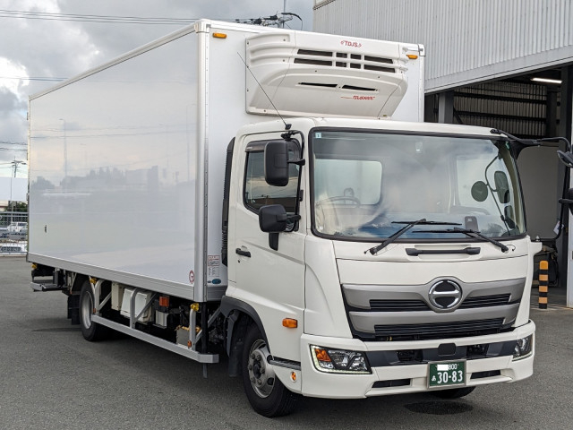日野 レンジャー 中型 冷凍冷蔵バン 2KG-FC2ABG(93367) 3枚目
