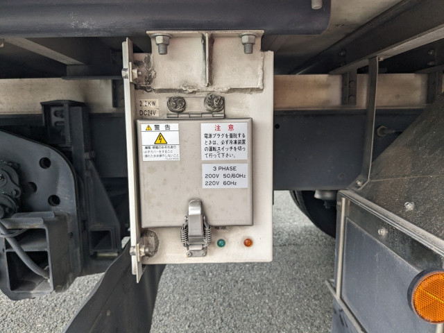 日野 レンジャー 中型 冷凍冷蔵バン 2KG-FC2ABG(93367) 33枚目