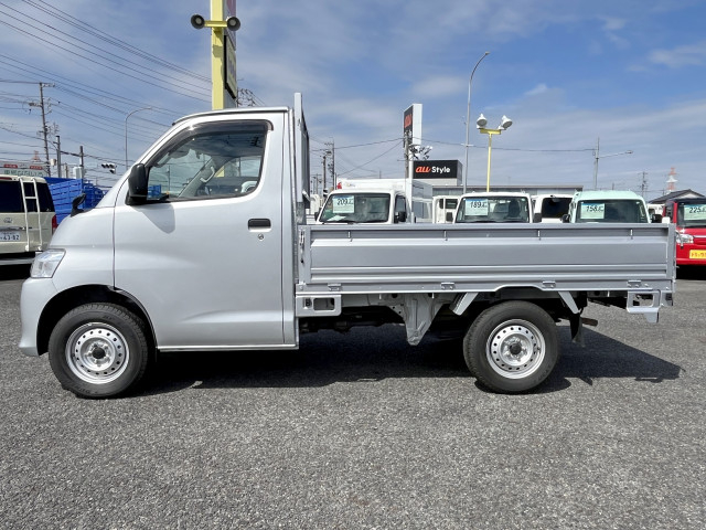 トヨタ タウンエース 小型 平ボディ 5BF-S413U(93371) 3枚目