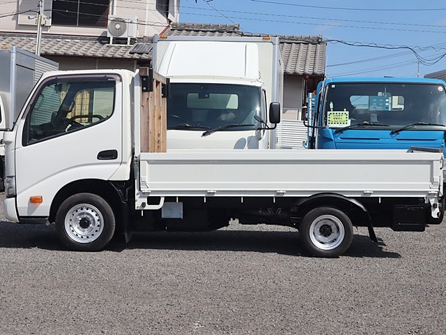 トヨタ ダイナ 小型 平ボディ 3BF-TRY230(93375) 9枚目
