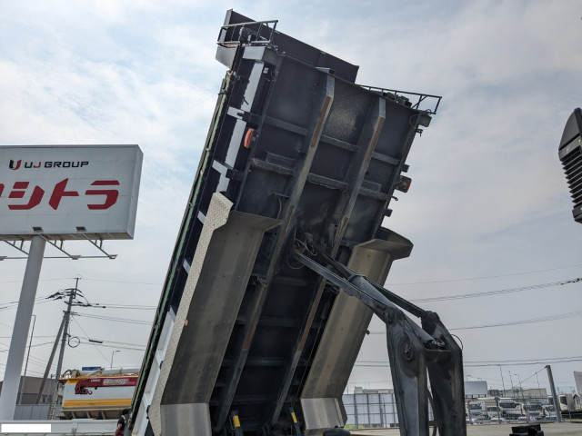 いすゞ ギガ 大型 土砂ダンプ 2PG-CXZ77CT(93376) 24枚目