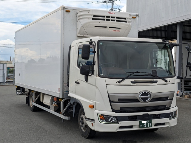 日野 レンジャー 中型 冷凍冷蔵バン 2KG-FD2ABG(93377) 3枚目