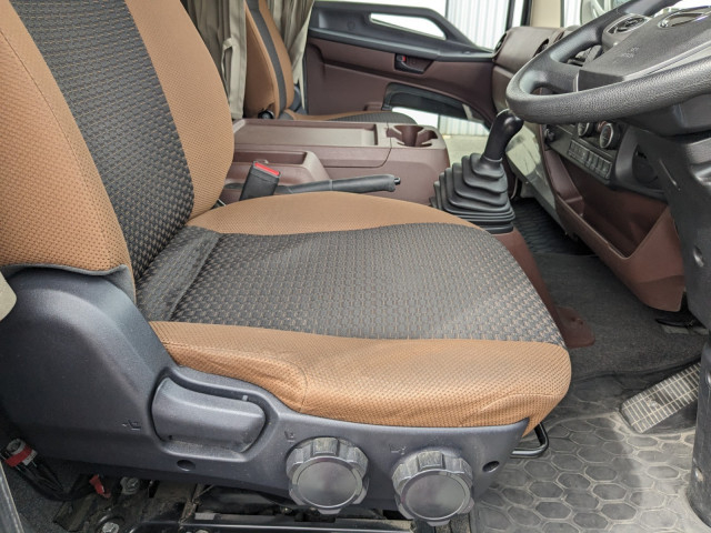 日野 レンジャー 中型 冷凍冷蔵バン 2KG-FD2ABG(93377) 41枚目