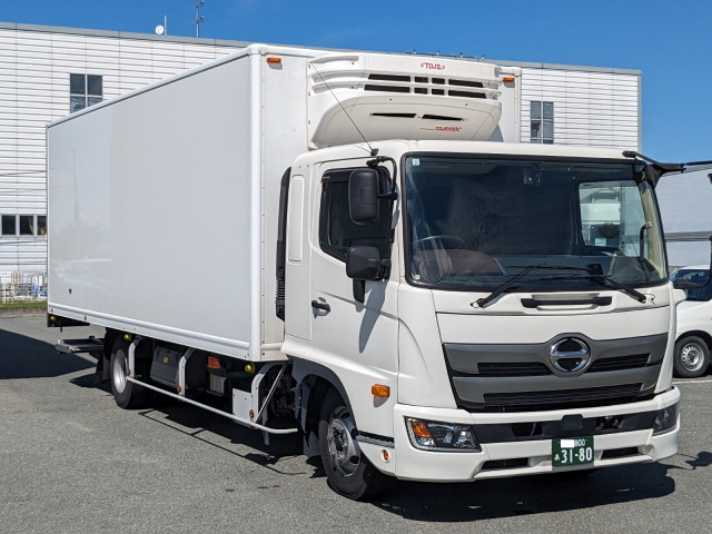 日野 レンジャー 中型 冷凍冷蔵バン 2KG-FD2ABG(93380) 3枚目