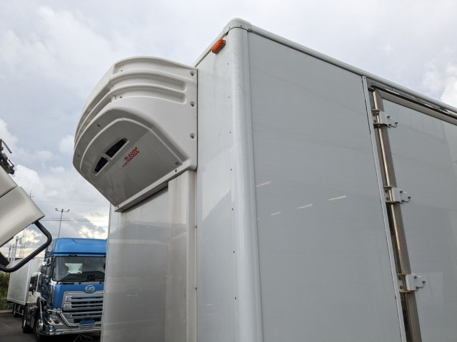 日野 レンジャー 中型 冷凍冷蔵バン 2KG-FD2ABG(93379) 44枚目