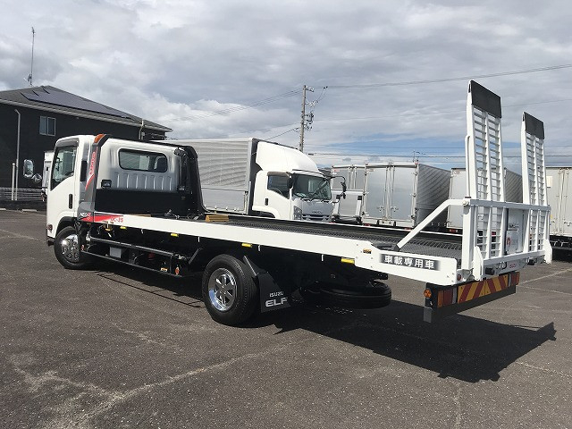 いすゞ エルフ 小型 車載専用車 2RG-NPR88AN(93381) 4枚目