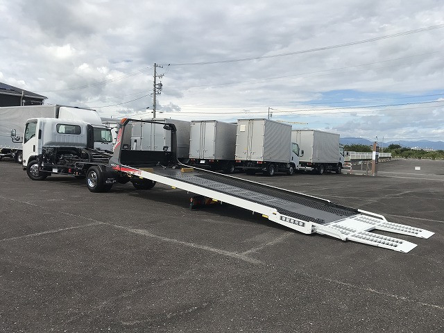 いすゞ エルフ 小型 車載専用車 2RG-NPR88AN(93381) 11枚目
