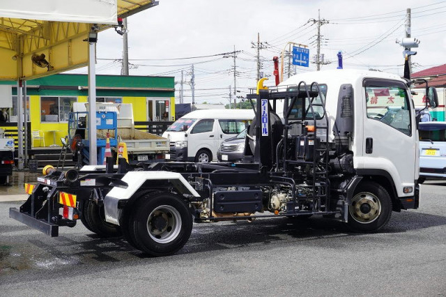 いすゞ フォワード 中型 コンテナ専用車 2RG-FRR90S1(93382) 8枚目