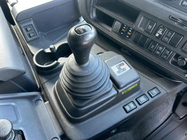 いすゞ ギガ 大型 平ボディ 2PG-CYL77C(93384) 25枚目
