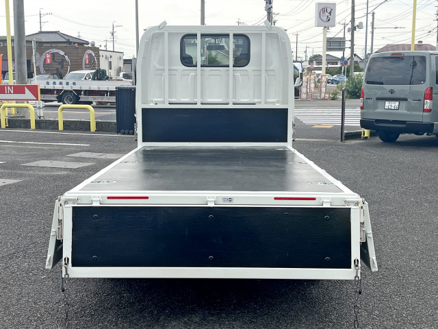 マツダ タイタン 小型 平ボディ 2RG-LJR88A(93388) 8枚目