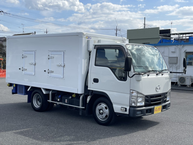 マツダ タイタン 小型 冷凍冷蔵バン 2RG-LJR88AN(93389) 3枚目
