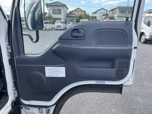 マツダ タイタン 小型 冷凍冷蔵バン 2RG-LJR88AN(93389) 22枚目