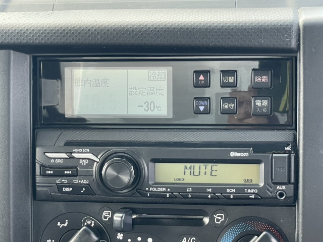 マツダ タイタン 小型 冷凍冷蔵バン 2RG-LJR88AN(93389) 29枚目