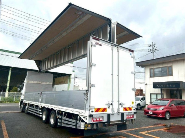 日野 プロフィア 大型 アルミウィング 2DG-FW1AHG(93392) 7枚目
