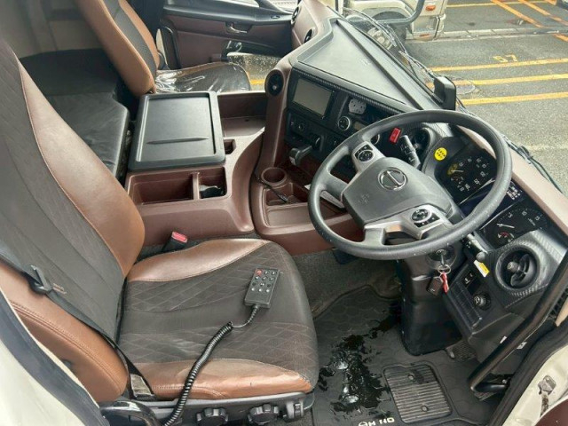日野 プロフィア 大型 アルミウィング 2DG-FW1AHG(93392) 32枚目