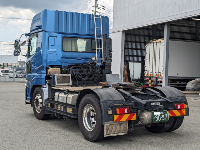 UDトラックス（日産） クオン 大型 トラクタ（シングル） 2PG-GK5AAB(93396) 4枚目