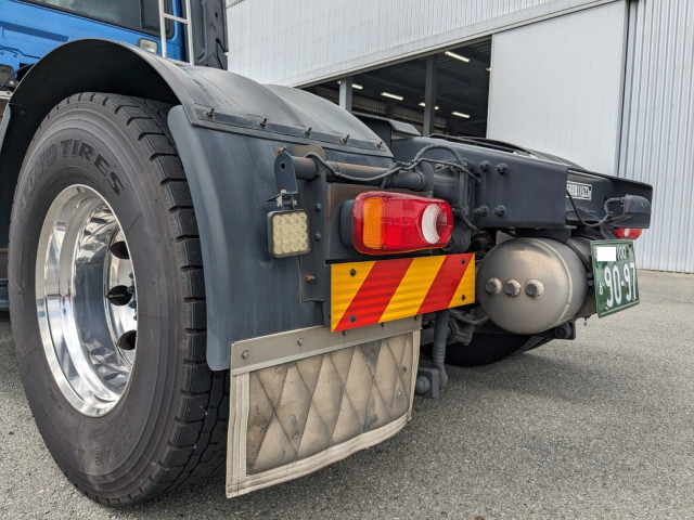 UDトラックス（日産） クオン 大型 トラクタ（シングル） 2PG-GK5AAB(93396) 6枚目