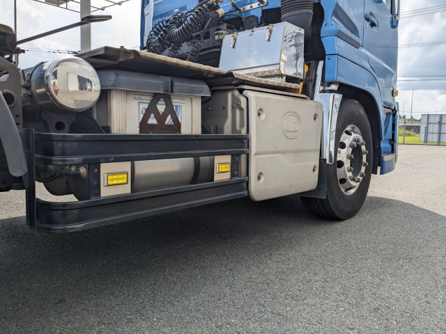 UDトラックス（日産） クオン 大型 トラクタ（シングル） 2PG-GK5AAB(93396) 13枚目