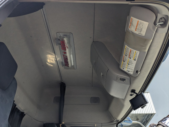 UDトラックス（日産） クオン 大型 トラクタ（シングル） 2PG-GK5AAB(93396) 21枚目